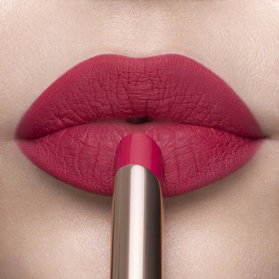 Charlotte Tilbury Limitless Lucky Lips Hot