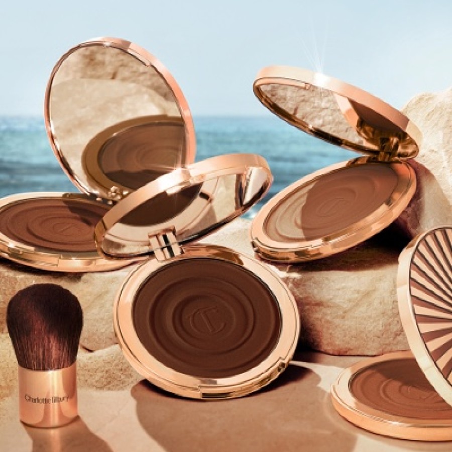 Charlotte Tilbury Beautiful Skin Bronzer Brush Best