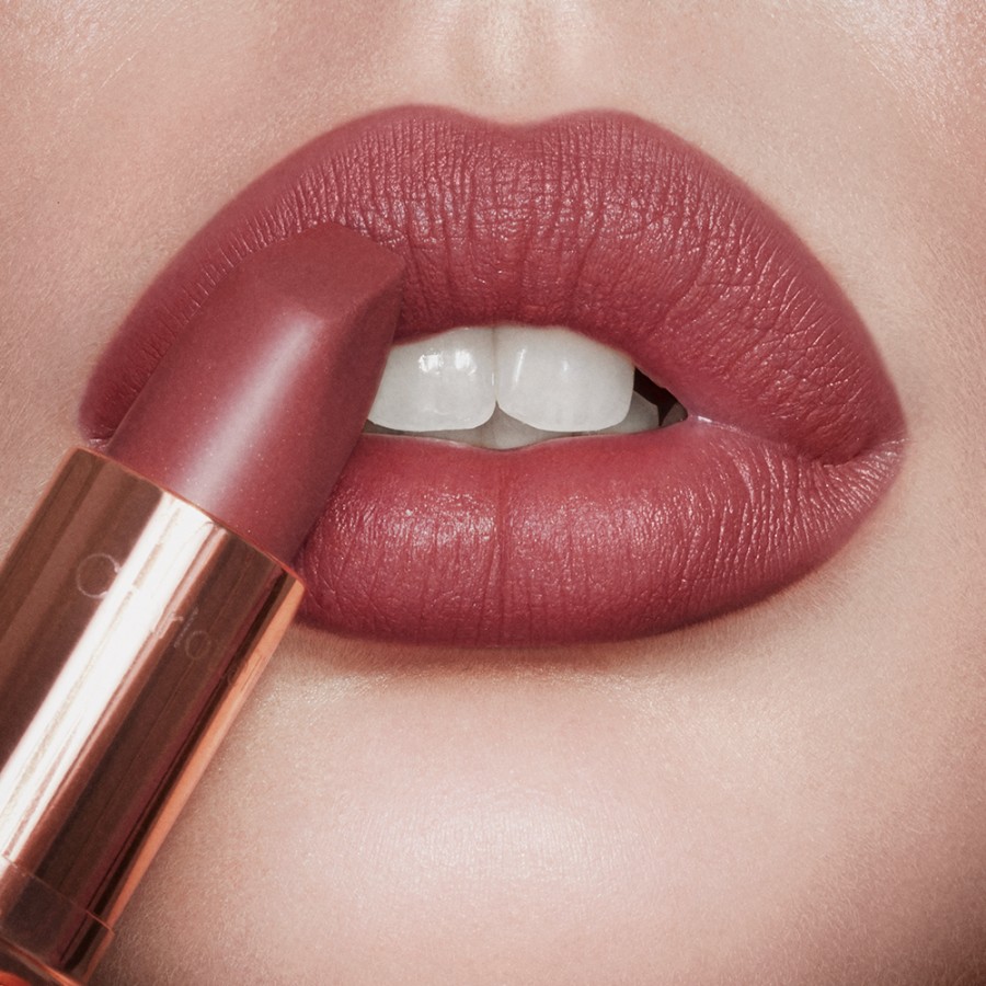 Charlotte Tilbury Matte Revolution Hot