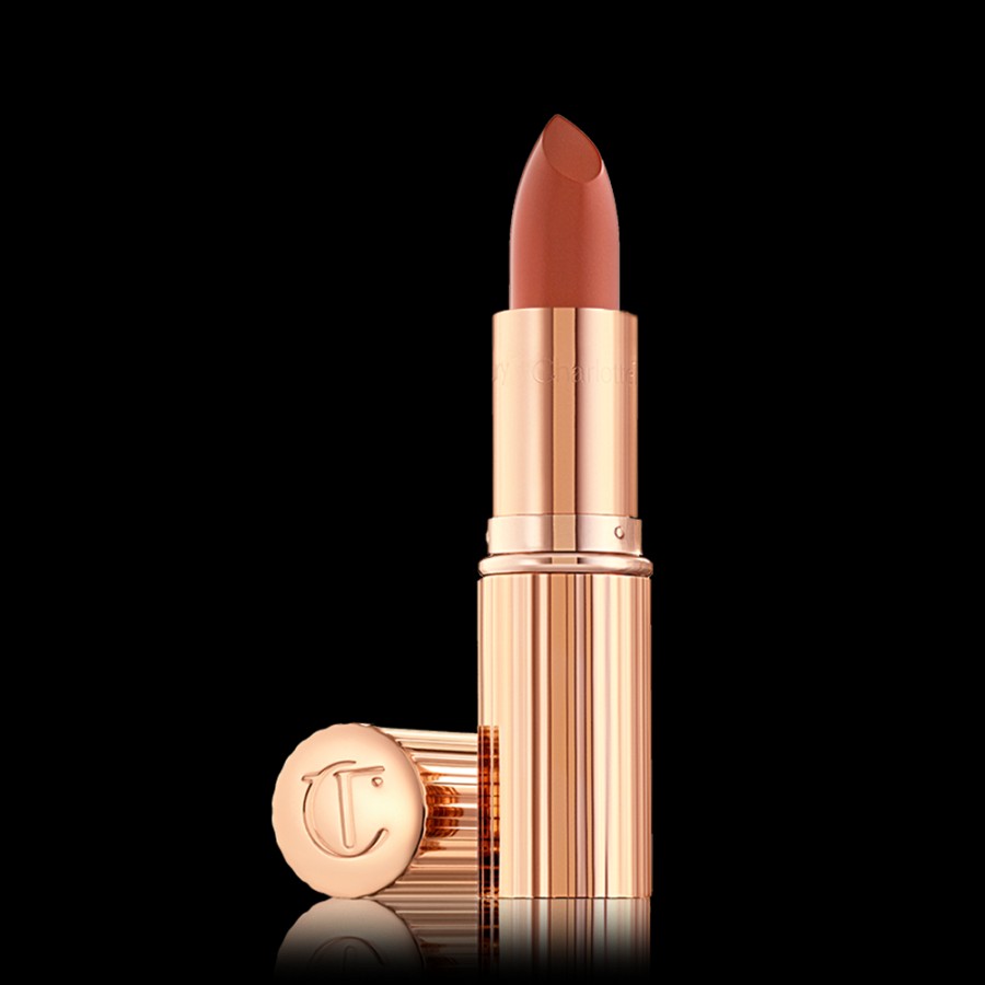 Charlotte Tilbury K.I.S.S.I.N.G Online